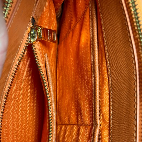 PRADA💎Large Galleria Double Zip Tote Handbag Saffiano Leather💎Papaya Orange💎 - Picture 8 of 17